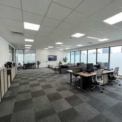 Tong Building (D9), Office #632360071